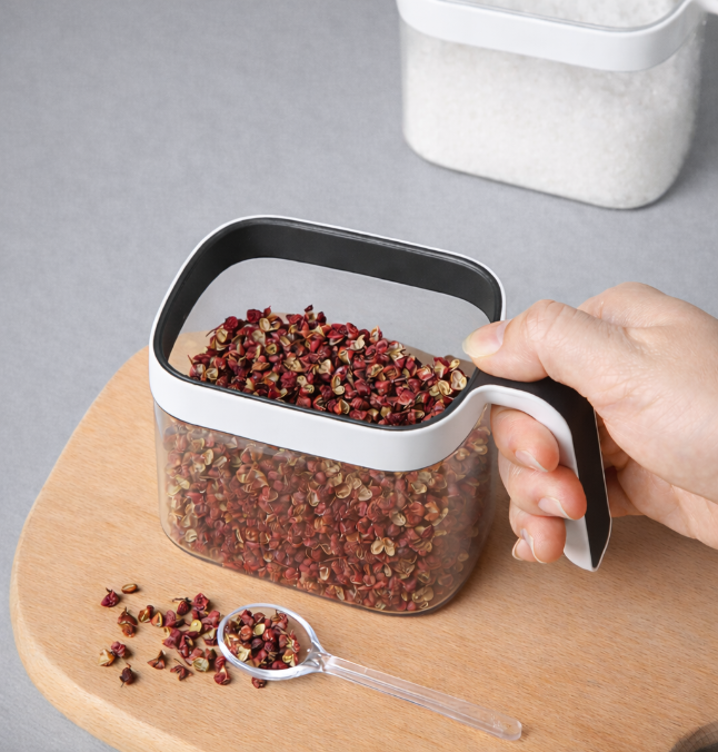 Wall mounted seasoning box (three cups)