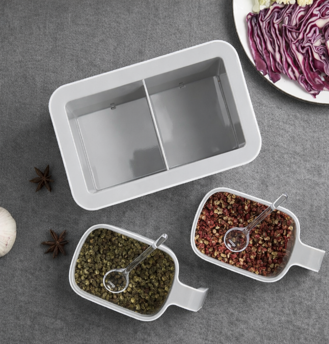 Wall mounted seasoning box (three cups)